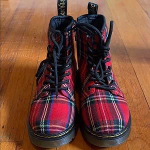 Dr Martin Plaid Boots